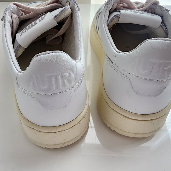 NWT Autry Medalist Low Women's Sneakers 👟 (#233) - Picture 9 of 10